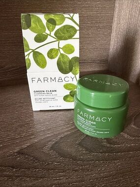 ❤️$10 NWT Farmacy Green Clean Cleansing Balm 30ml